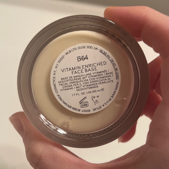 Bobbi brown moisturizer and primer - Picture 5 of 7
